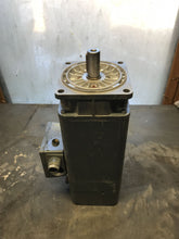 Load image into Gallery viewer, Siemens Permanent Magnet Motor 1 FT5074-0AC01-0-ZO