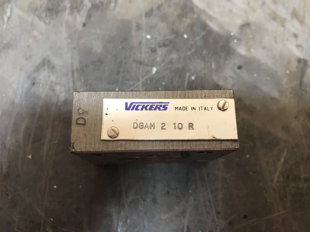 Vickers DGAM 2 10 R Subplate