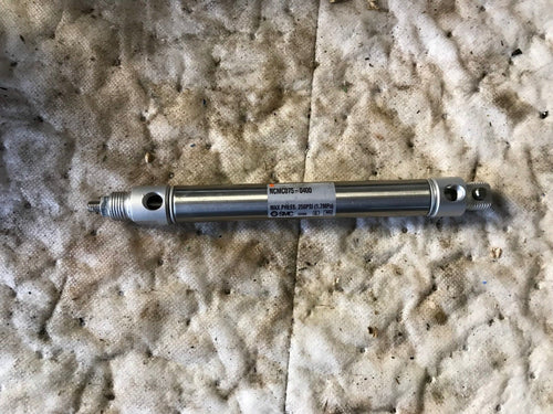 SMC Pneumatic Cylinder 250psi Max Model# NCMC075-0400