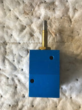 Load image into Gallery viewer, FESTO MOCH-3-1/4 2210 valve Magnetventil Pneumatik N202