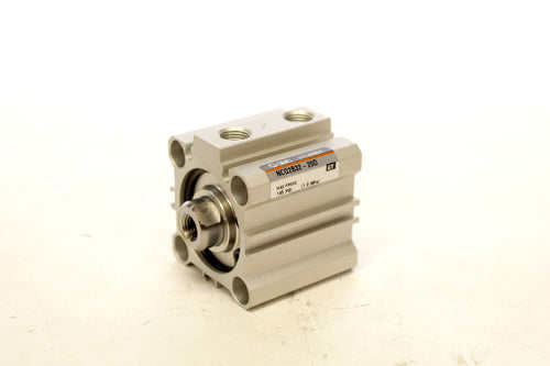 SMC NCQ2B32-20D PNEUMATIC CYLINDER 32MM BORE 20MM STROKE 145PSI