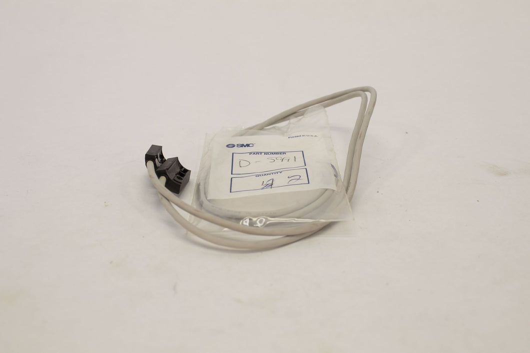 SMC D-5991 Cable - Bag of 2