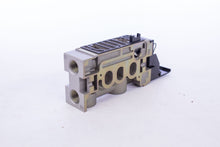 Load image into Gallery viewer, SMC MBF3610-03-1 MANIFOLD PLUG IN 3/8 NPT MBF3610031