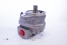 Load image into Gallery viewer, Eaton 25502 RSC E010503DLB Hydraulic Gear Pump