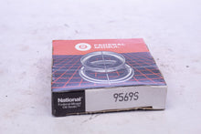 Load image into Gallery viewer, National Federal Mogul Oil Seal 9569S