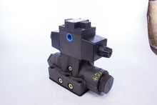 Load image into Gallery viewer, Parker D63W1C4NYC5 36 Directional Valve