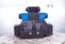 Load image into Gallery viewer, Vickers DG5V-8-S-6C-M-FW-B-10 DIRECTIONAL VALVE Solenoid Controlled Pilot Operat