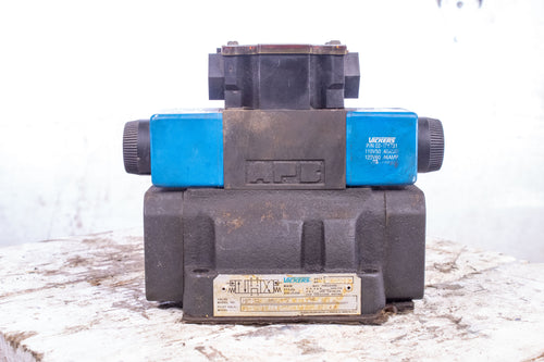 Vickers DG5S4 048C V M FTWL B5 60 Hydraulic Control Valve