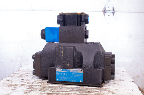 Vickers DG5S-8-OA-M-FW-B5-60 SOLENOID VALVE DIRECTIONAL CONTROL 3000PSI