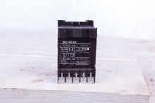 Load image into Gallery viewer, Siemens 3TH20 31-0BB4 Control Relay
