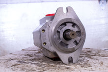 Load image into Gallery viewer, Prince SP25A52A9H2-R Hydraulic Gear Pump