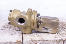 Load image into Gallery viewer, Ross 2773B5001 Directional Control Valve