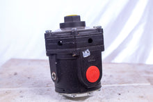 Load image into Gallery viewer, Fairchild 4533 Pneumatic Volume Booster