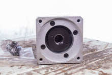 Load image into Gallery viewer, APEX DYNAMICS INC PE II 090-096-005 INLINE PLANETARY GEARBOX RATIO 005-1
