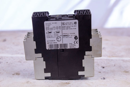 Siemens 3RP1505-1BW30 Time Relay