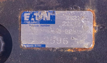 Load image into Gallery viewer, Eaton Char-Lynn 187-0106-002 Hydraulic Motor HP30 Series