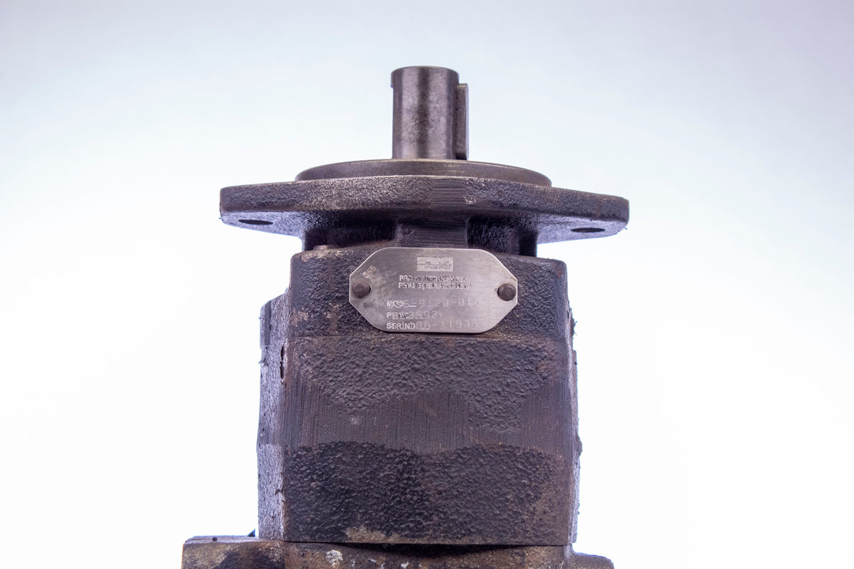 Parker Commercial Gear Pump PGP315 PGM315 326-9120-015 020592 ...