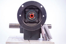 Load image into Gallery viewer, Winsmith Gear Reducer 926MDNE 2100001 15:1 Ratio