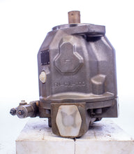 Load image into Gallery viewer, Rexroth R902400497 Variable displacement axial piston pump AA10VS071DFR/31R-VKC9