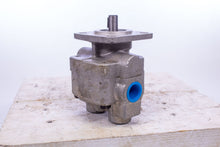 Load image into Gallery viewer, Parker 120-608177 P14FS22R06 Gear Pump