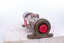 Load image into Gallery viewer, Bellows International M000-60040 Valve