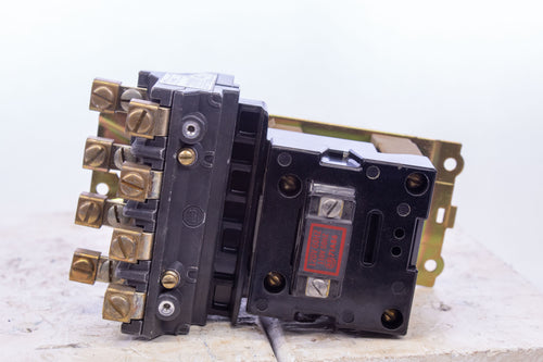 AB Allen Bradley 71A86 702-BOD93 Contactor