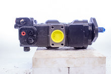 Load image into Gallery viewer, Parker 7029121199 PGP620 Series, Tandem Hydraulic Gear Pump 4000 psi