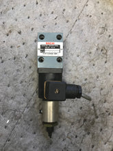 Load image into Gallery viewer, Nachi Electro Proportional Relief Valve EPR-G01-2-0911-8103B 7X0