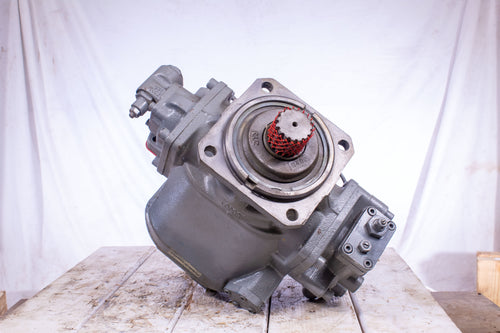 HITACHI 9056060 Hydrostatic Swing Pump