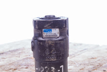 Load image into Gallery viewer, Eaton Char-Lynn 211-1177-002 Steering Control Hydraulic Motor