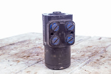 Load image into Gallery viewer, Eaton Char-Lynn 211-1177-002 Steering Control Hydraulic Motor