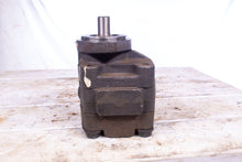 Load image into Gallery viewer, Permco P3000C583LDZA1029 Cast Iron Gear Pump
