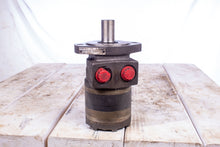 Load image into Gallery viewer, TRW Ross 162 92 A MF101210AAAB MF 165 Hydraulic Motor