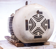 Load image into Gallery viewer, Lincoln Electric LM21857 Code UF1028/1 Electric Motor 20HP 1170RPM 326UC TEFC 3P