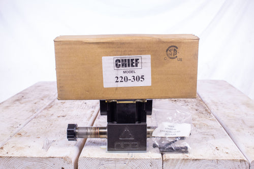 Chief Model 220-305 Hyvair D03S-2F-115A-35 Valve