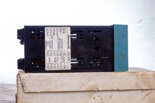 Load image into Gallery viewer, Honeywell DC3005-0-000-1-00-0111 Temperature Controller