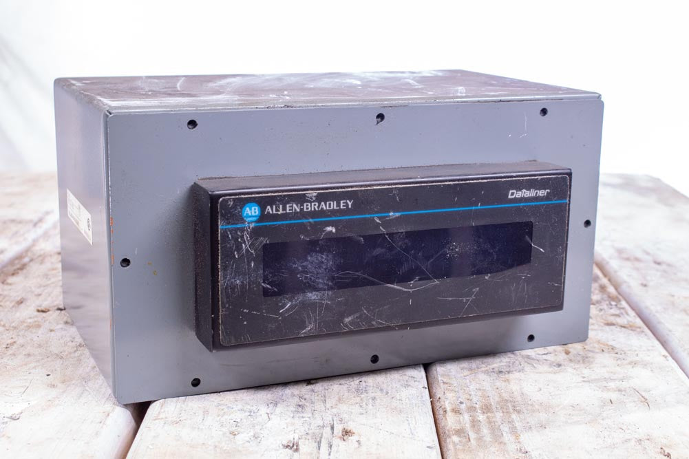 AB Allen-Bradley 2706-C11J8A1 Dataliner in 2706-NE3 Enclosure