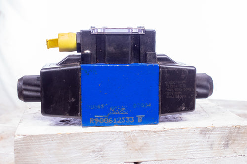 Rexroth Valve R978909620 4WE10J40/CW110N9DK25L/V=AN R900612333 B