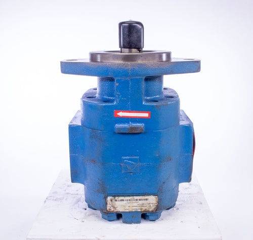 Permco P7500C587ADNV27-00 Hydraulic Pump new old surplus