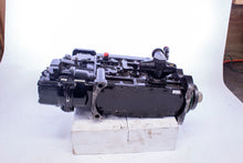 Load image into Gallery viewer, Bosch Fuel Injection Pump  RSV400-1100P2A534-1 RE 32-033 RE 32 189