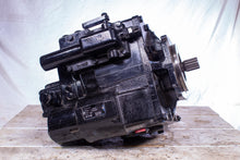 Load image into Gallery viewer, Eaton 5423-272 Hydraulic Axial Piston Pump - ACA, 89.1 cm³/r Displacement, Left