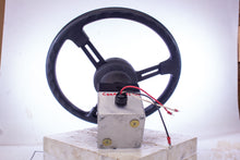Load image into Gallery viewer, Sauer Danfoss 1090015 Friction Held Steer Sensor with Wheel