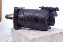 Load image into Gallery viewer, Eaton Char-Lynn 112-1022-005 Hydraulic Motor