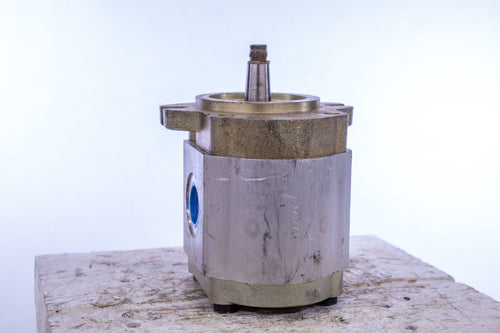 Toro Hydraulic Gear Pump MNR 9511 390 055 07236-10-55 2367T86 110-5961