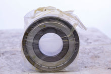 Load image into Gallery viewer, SKF 6306 2ZJEM Ball Bearing NOS