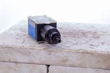 Load image into Gallery viewer, Eaton Vickers DGMX2-3-PP-CW-S-40 Pressure Reducing Valve