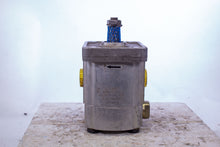 Load image into Gallery viewer, Parker Hydraulics 334-3211-023 C 3104 001 5704373 Hydraulic Gear Pump