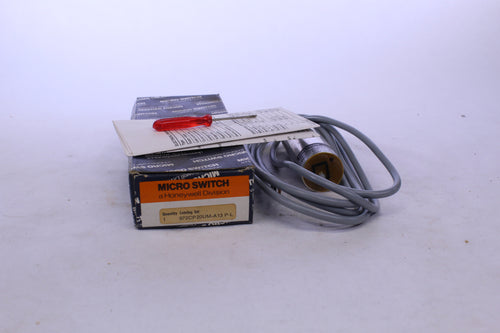 Micro Switch 972CP20UM-A13P-L Capacitive Sensor Honeywell