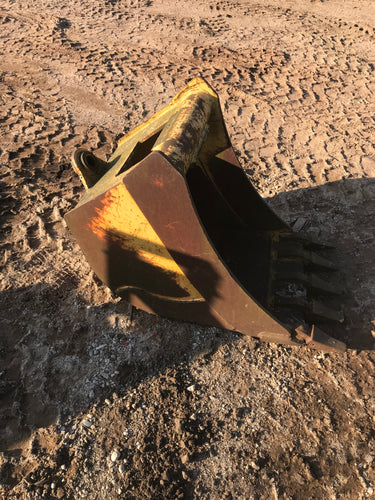 John Deere AT316706 BACKHOE and LOADER Bucket