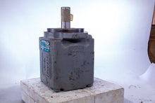 Load image into Gallery viewer, Abex Denison T6D 031-1R00 A1 Hydraulic Pump